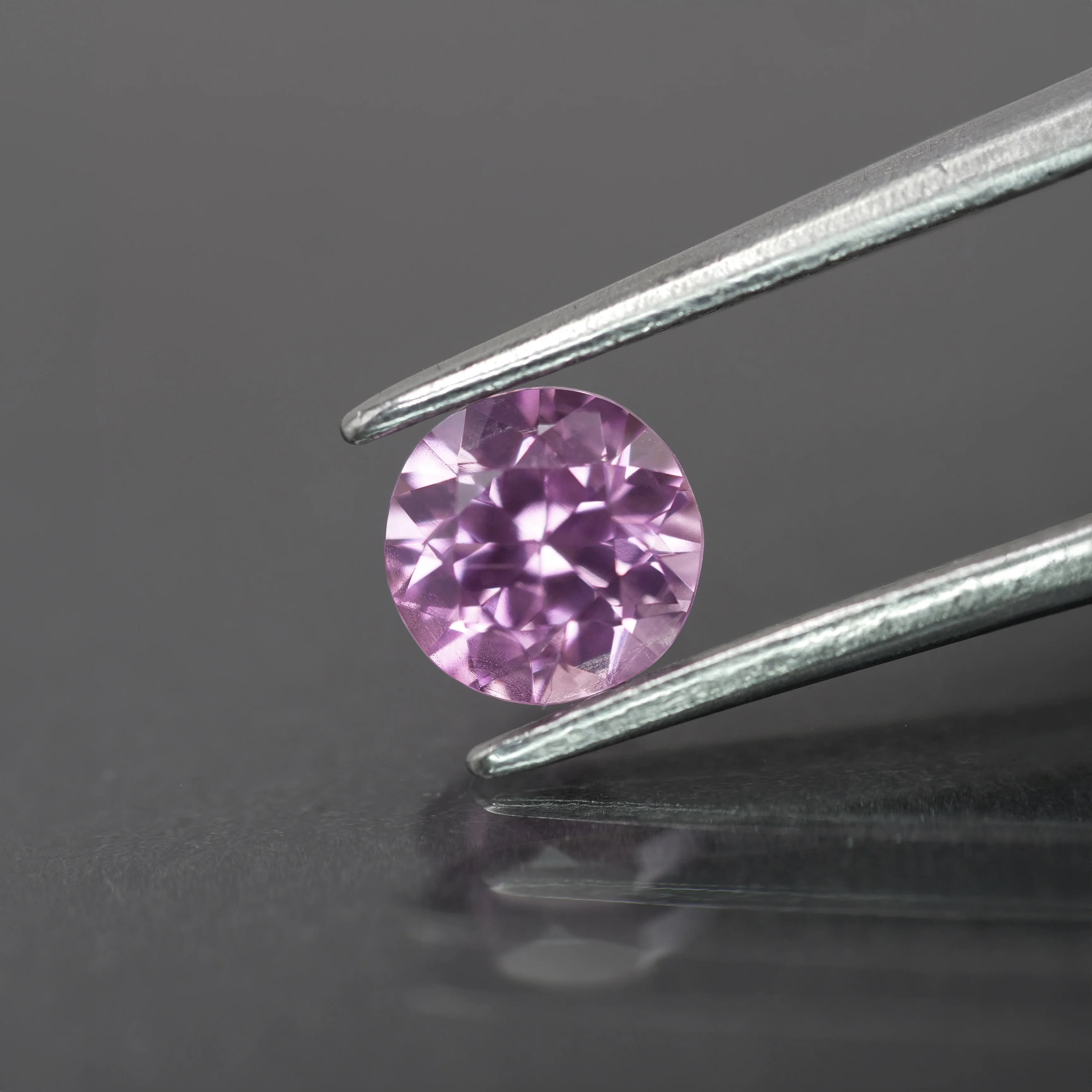 Sapphire | natural, pink color, round-cut, 5mm, *0.7ct