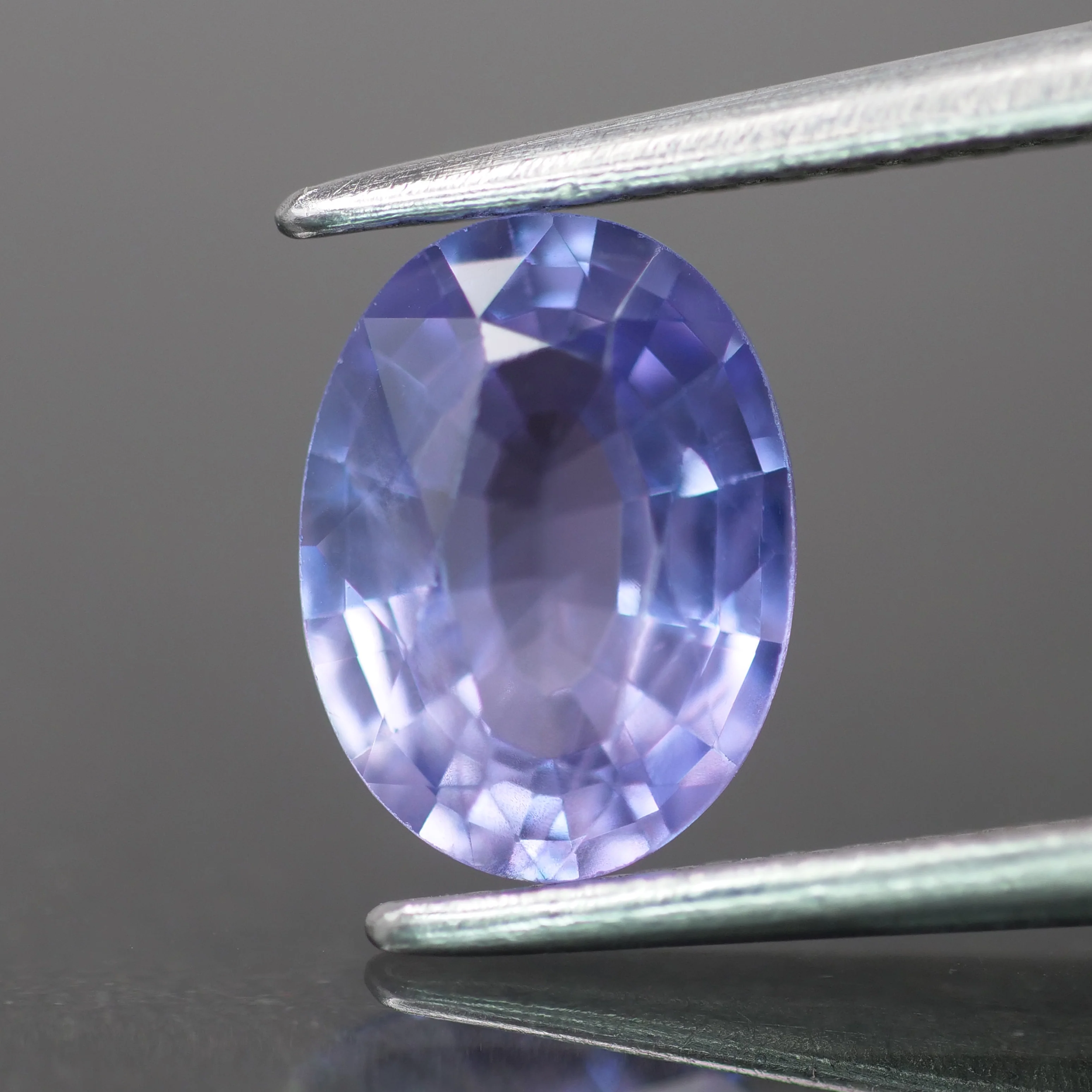 Sapphire | natural, lavender color, oval-cut, *8x6mm, 1.2ct