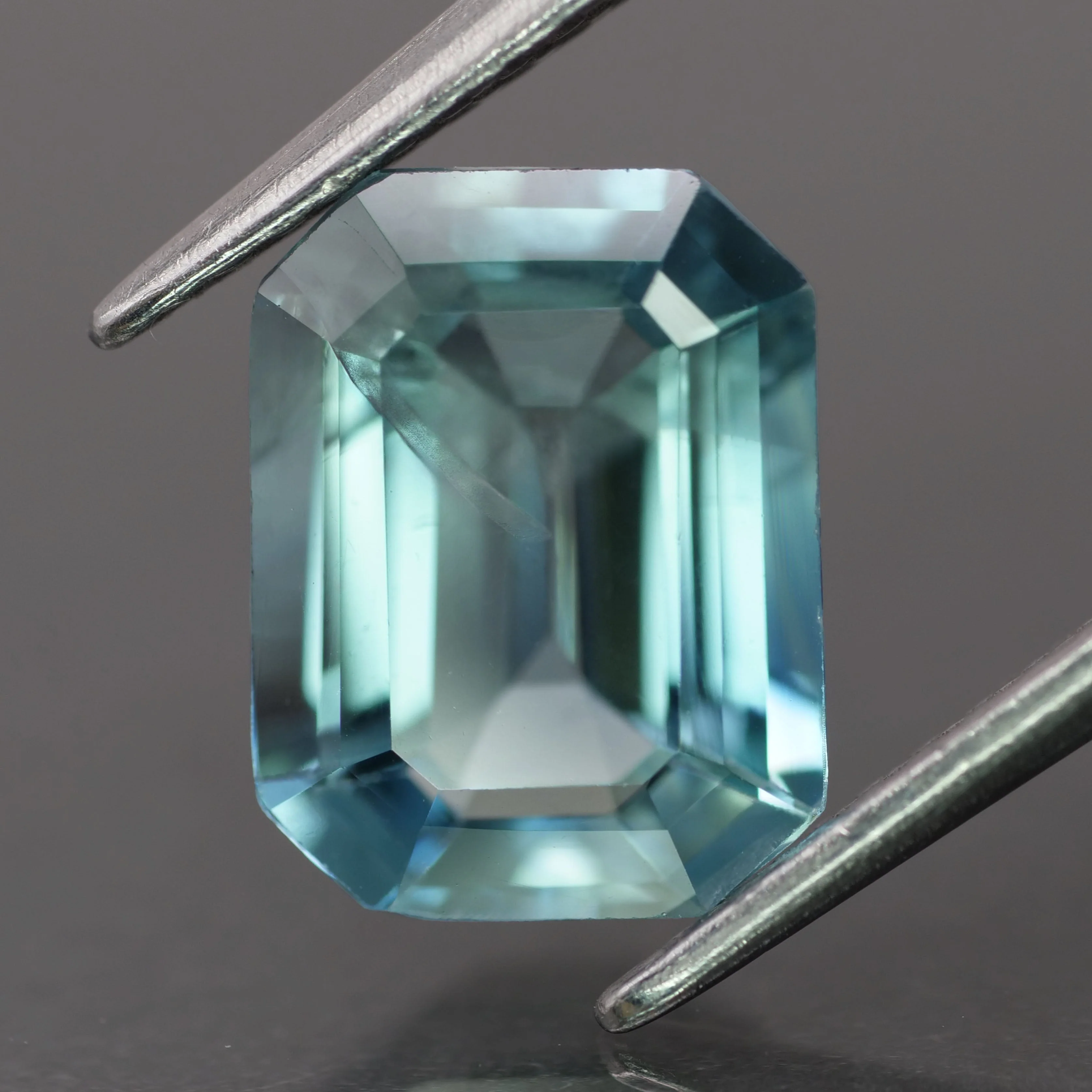 Sapphire | natural, teal color, emerald-cut, *9x7mm, 2.3ct