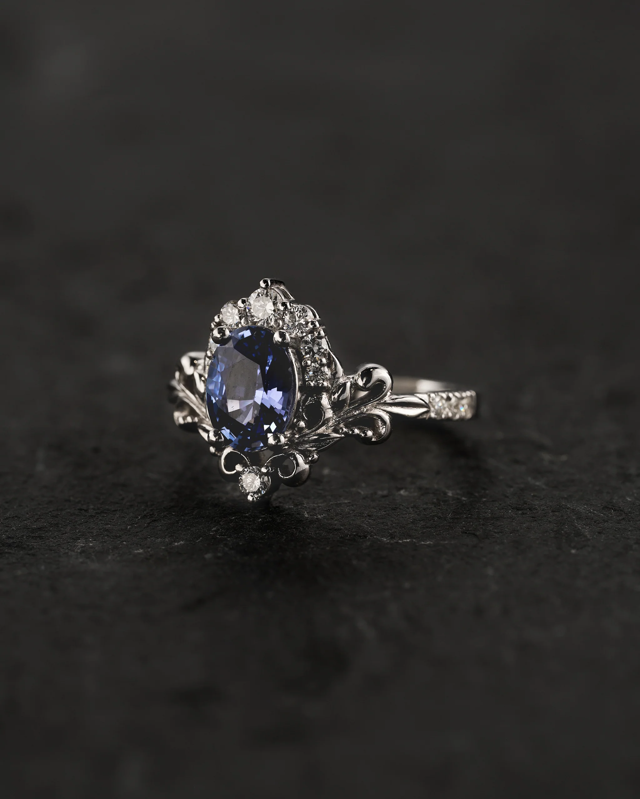Natural blue sapphire bridal set, baroque inspired gold engagement ring set with diamonds / Sophie - Image 5