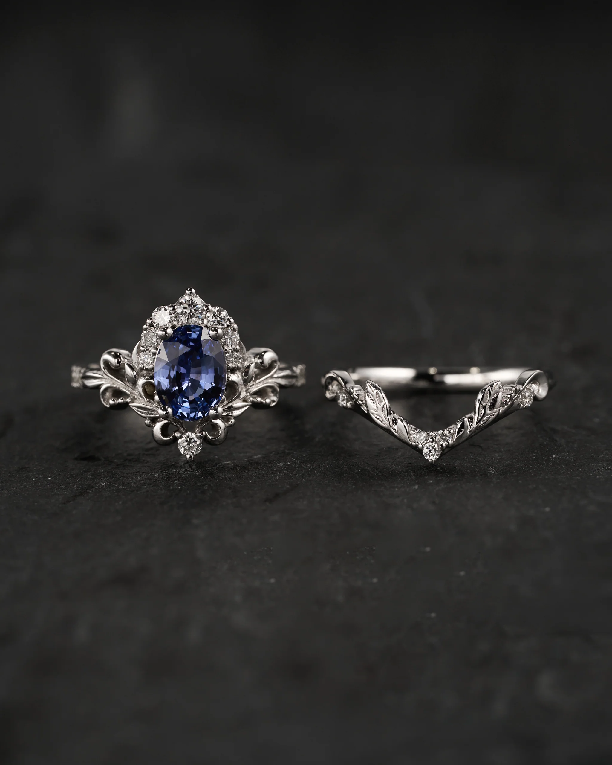 Natural blue sapphire bridal set, baroque inspired gold engagement ring set with diamonds / Sophie - Image 2