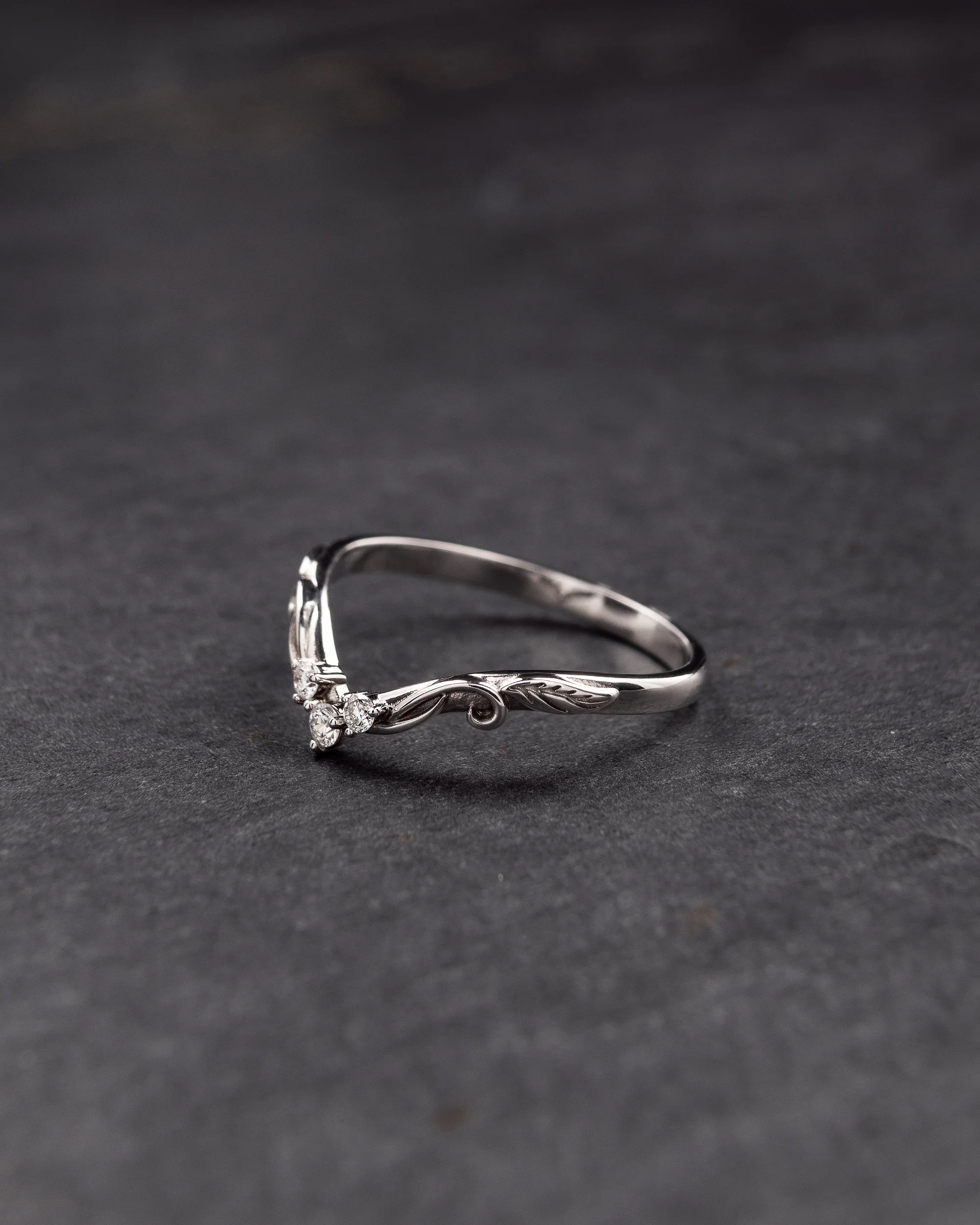 Three diamonds leaf wedding band | matching wedding ring for Adelina - Image 2