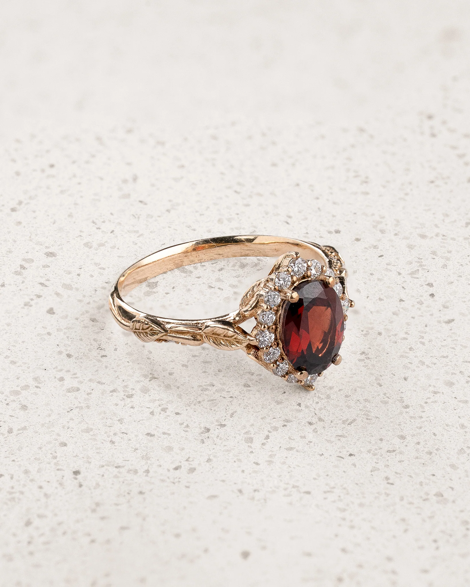 Timeless Engagement Ring with Oval Red Garnet and Diamond Halo / Florentina - Image 3